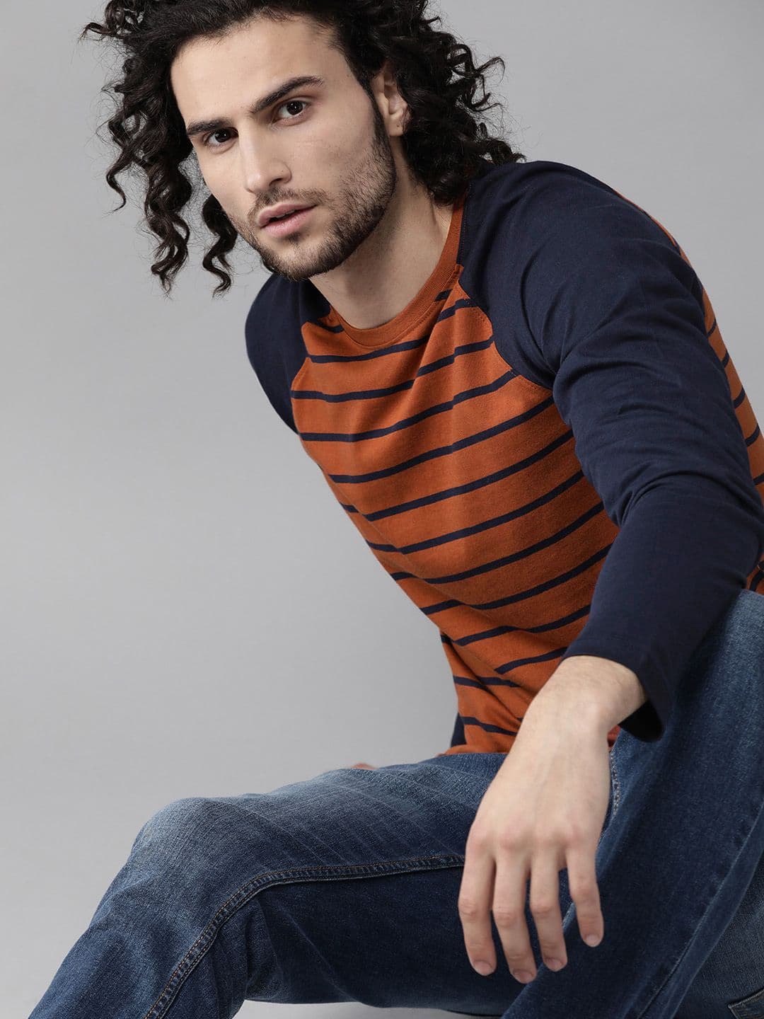 Roadster Men Brown Navy Blue Striped Round Neck Pure Cotton T-shirt - view 1