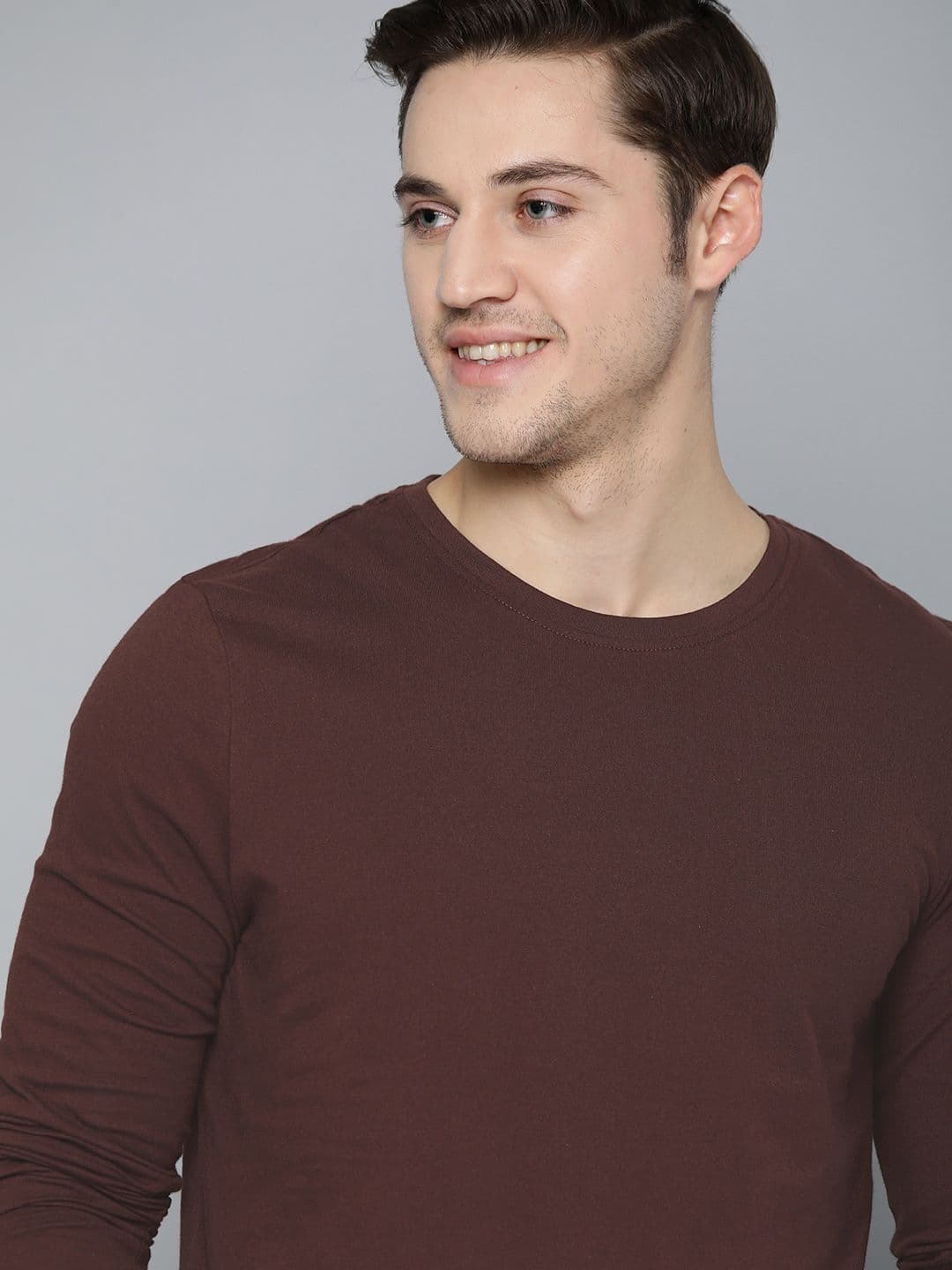 Mast & Harbour Men Coffee Brown Solid Pure Cotton Round Neck T-shirt - view 1