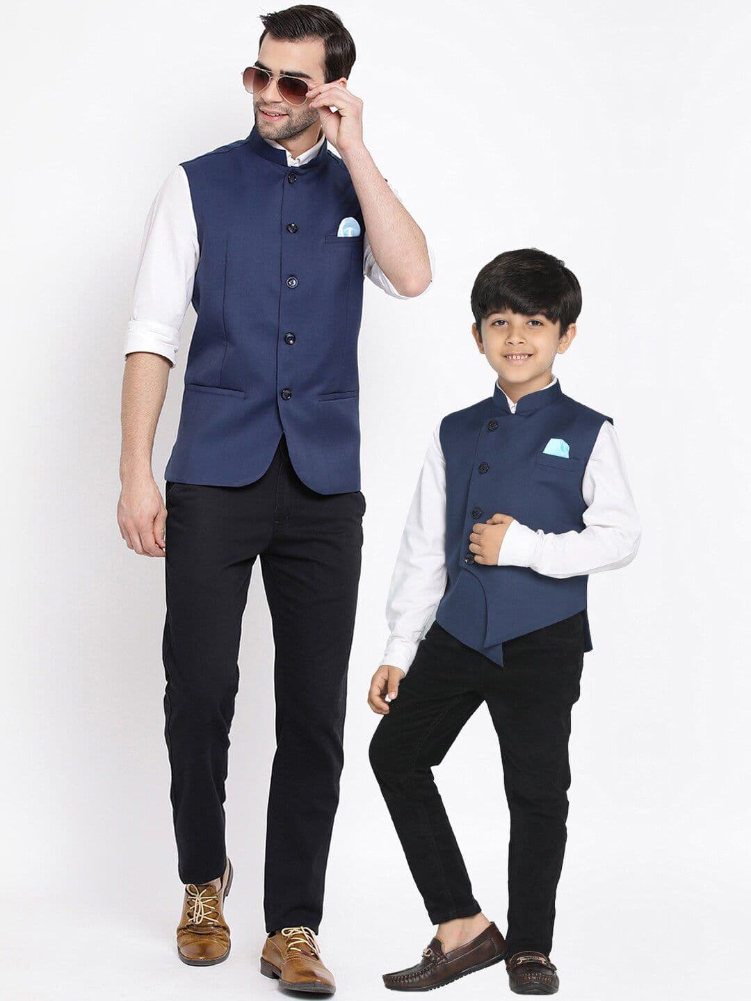 VASTRAMAY Men Navy Blue Solid Woven Nehru Jacket - view 1