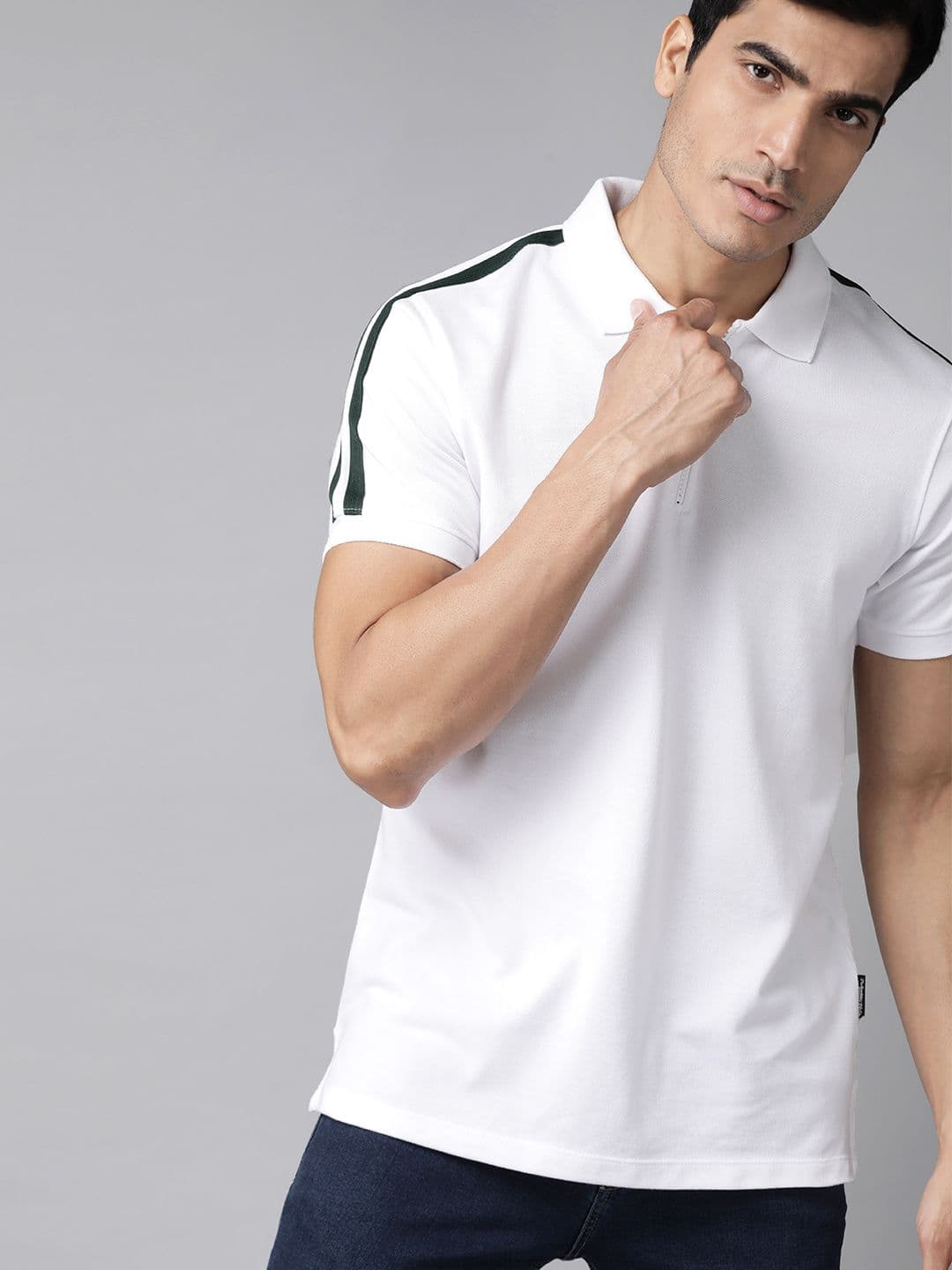 Roadster Men White Cotton Solid Spread Collar T-shirt - view 1