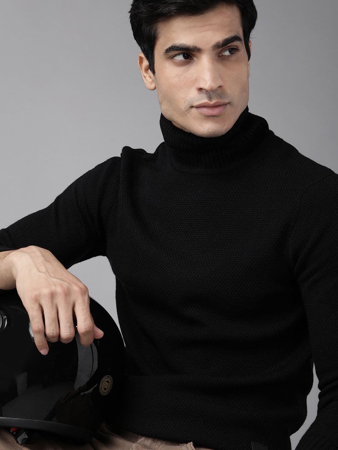 Roadster Men Black Pullover - view 1