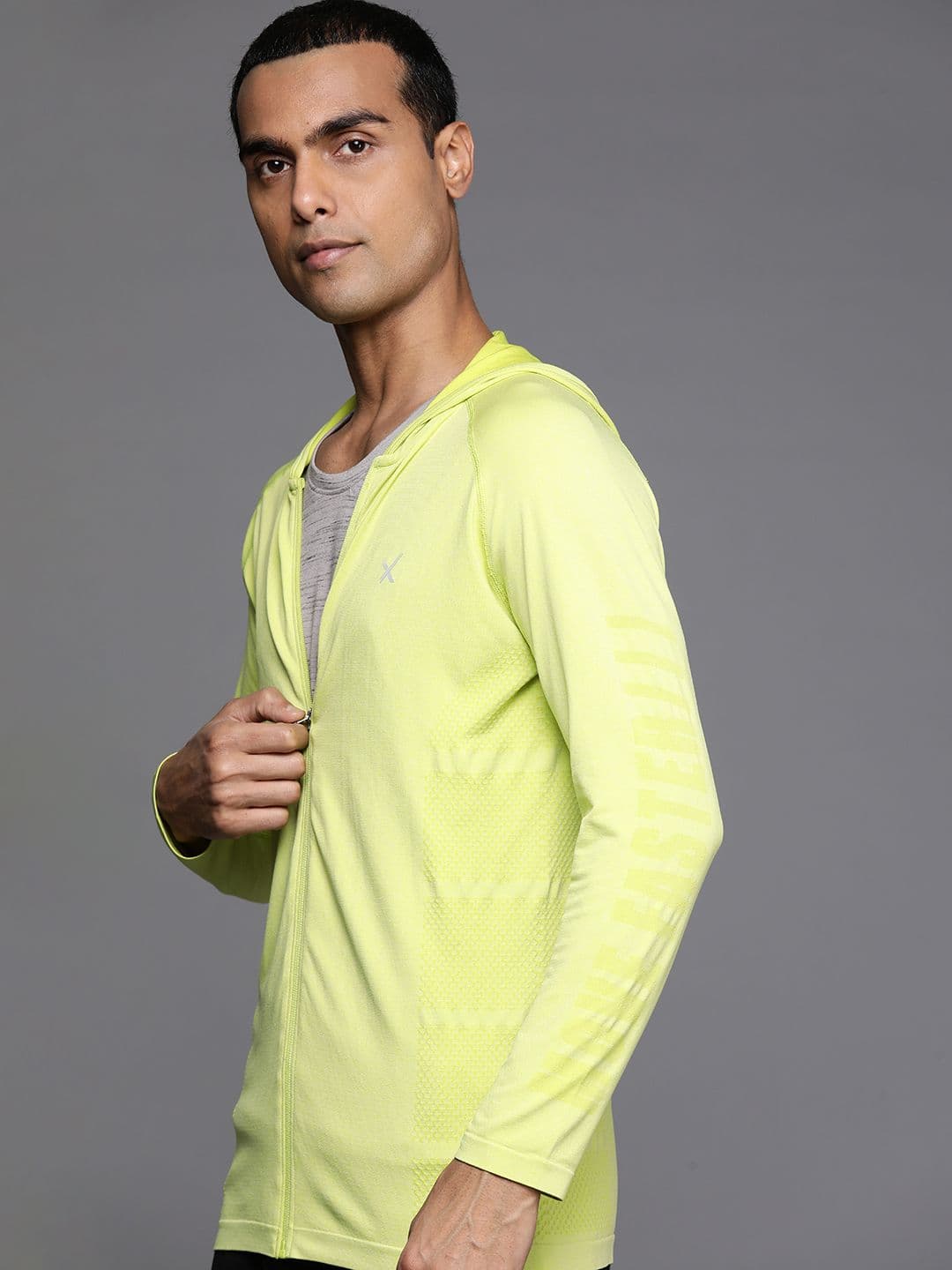 HRX By Hrithik Roshan Running Men Love Bird Seamless Solid Jacket - view 1