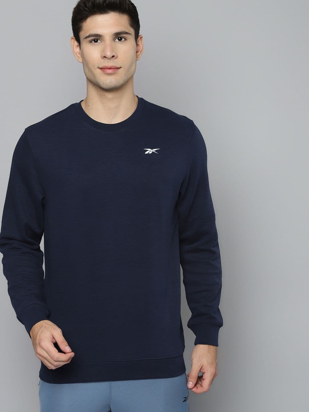 Reebok Men Navy Blue Solid Workout Training Sweatshirt - view 1