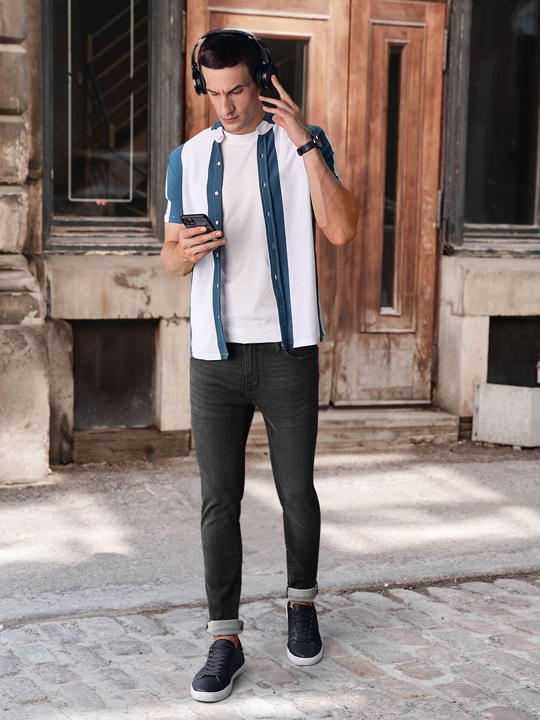 CAHOOT Men White & Blue Striped Casual Shirt - view 1