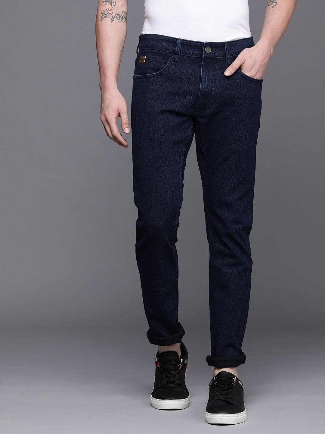 WROGN Men Blue Slim Fit Stretchable Jeans - view 1