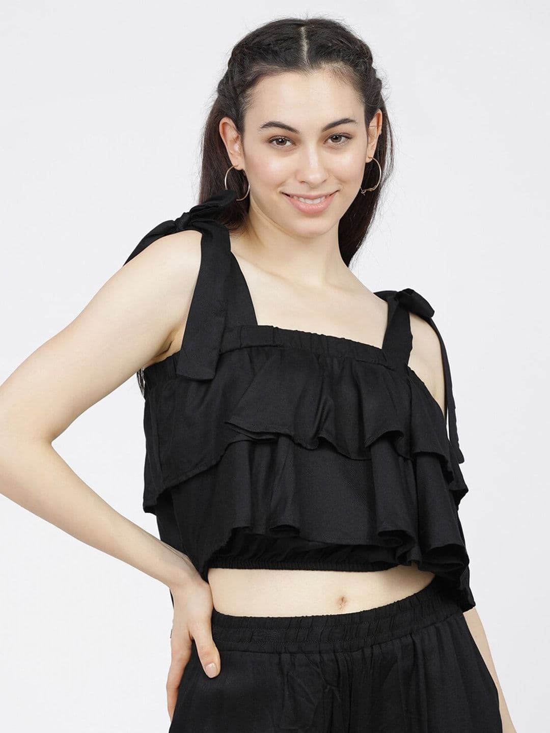 Tokyo Talkies Black Shoulder Straps Crop Top - view 1