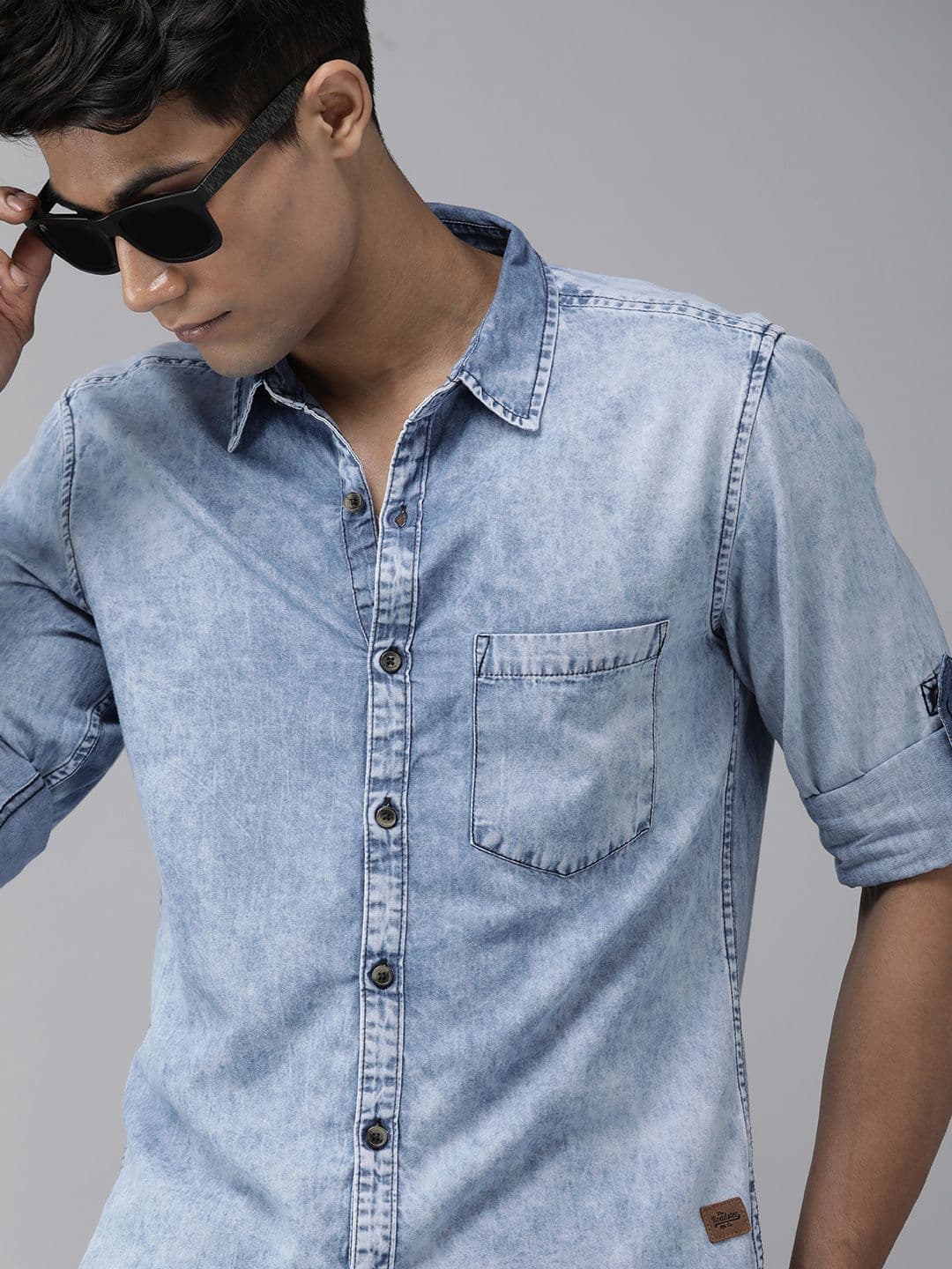 Roadster Men Blue Solid Washed Cotton Denim Shirt - view 1