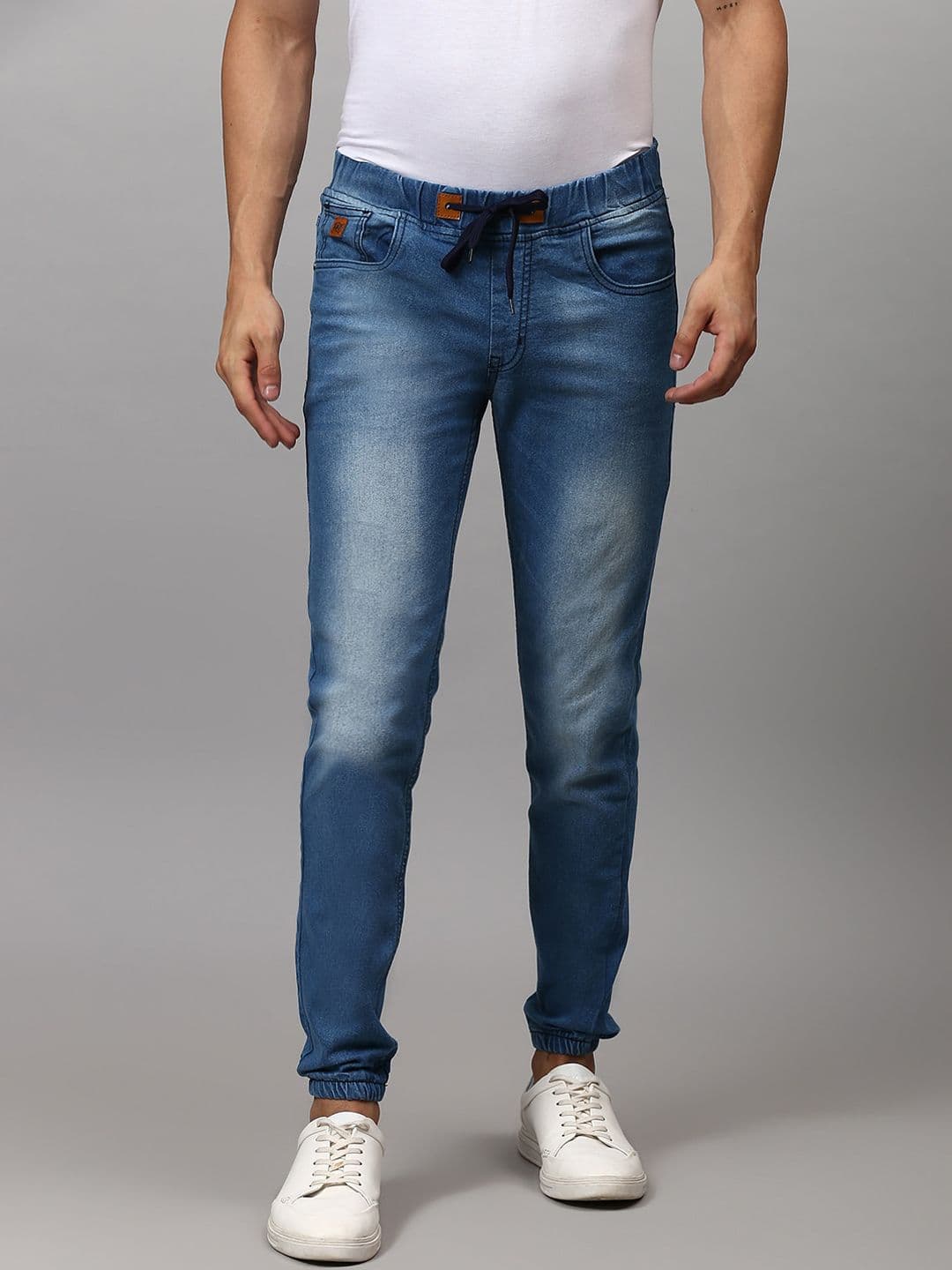 CAHOOT Men Blue Slim Fit Low Distress Heavy Fade Stretchable Jeans - view 1
