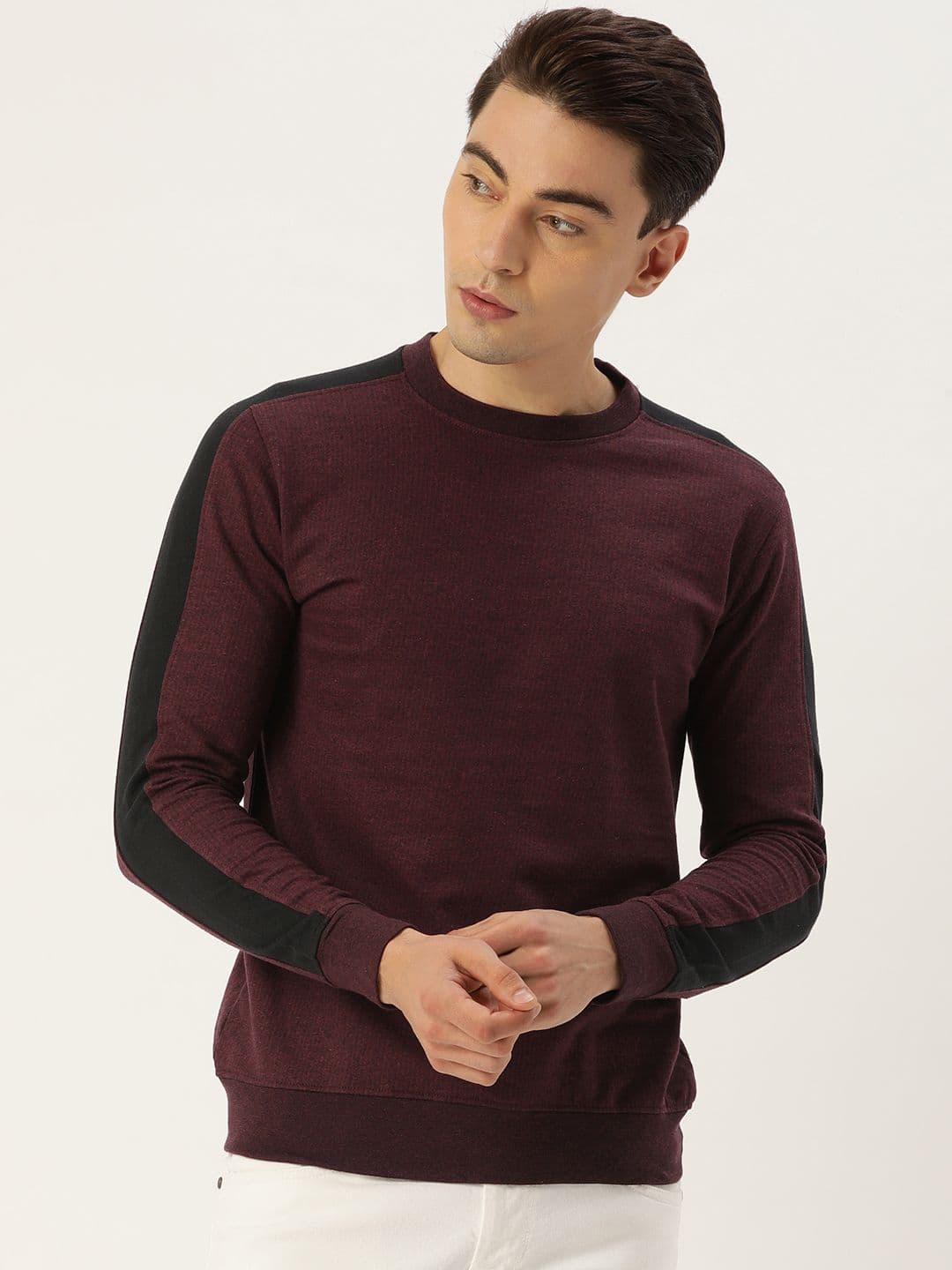 ARISE Men Maroon Pure Cotton Sweatshirt - view 1