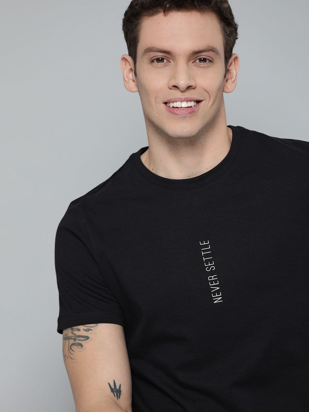 Mast & Harbour Men Black Cotton T-shirt - view 1