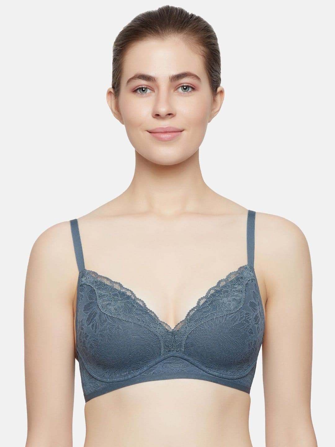 Triumph Plunge Neck Padded Wireless Ultrasmart 4D Technology Fit Smart Bra - view 1