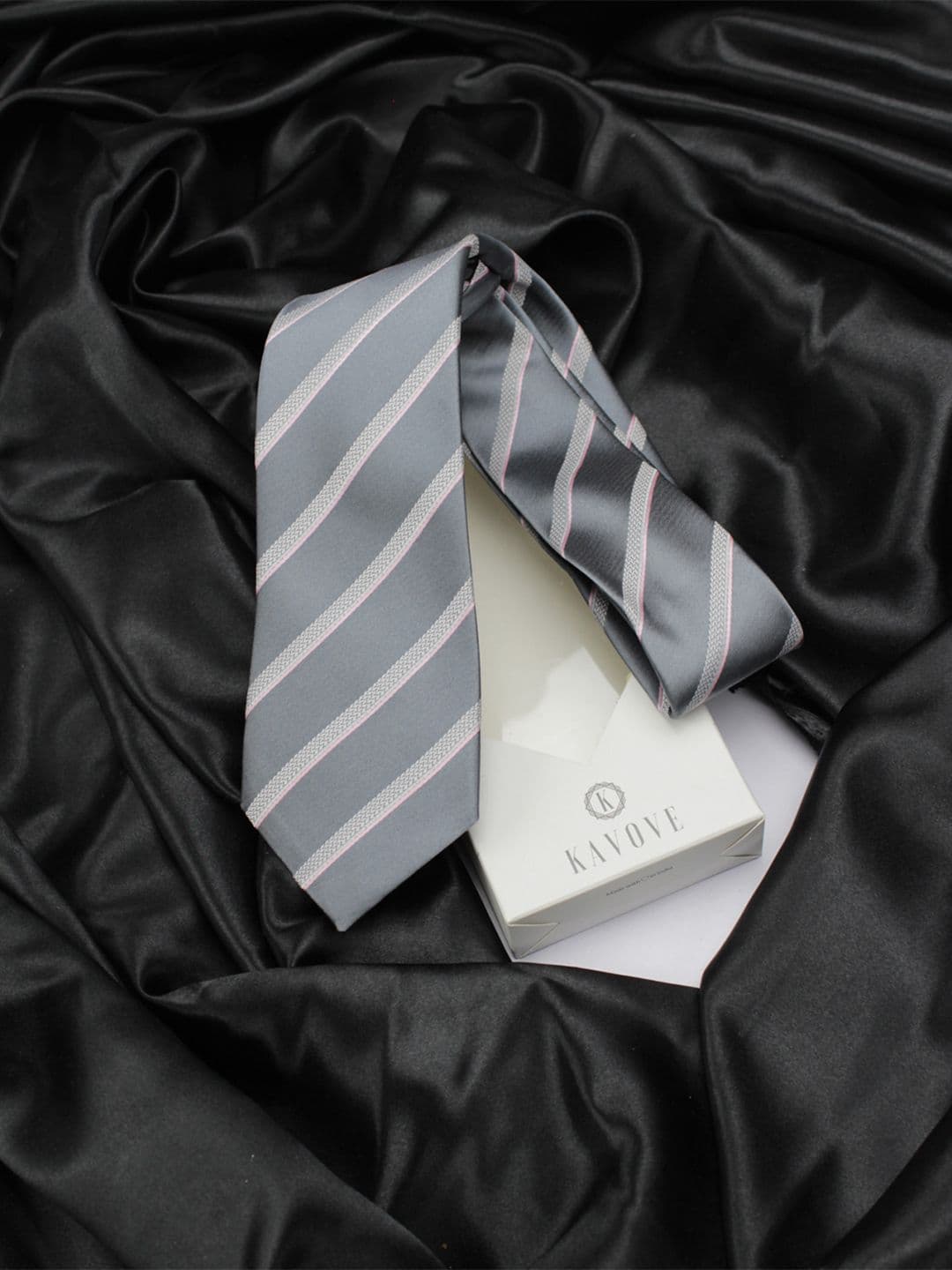 Kavove Men Grey & Pink Striped Broad Tie - view 1