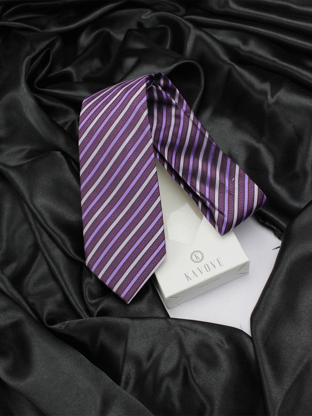 Kavove Men Purple Striped Broad Tie - view 1