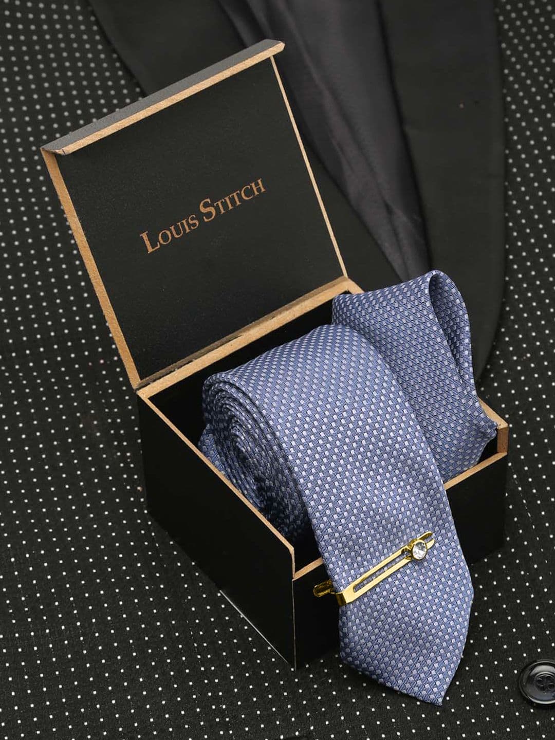LOUIS STITCH Men Self Design Italian Silk Necktie Accessory Gift Set - view 1