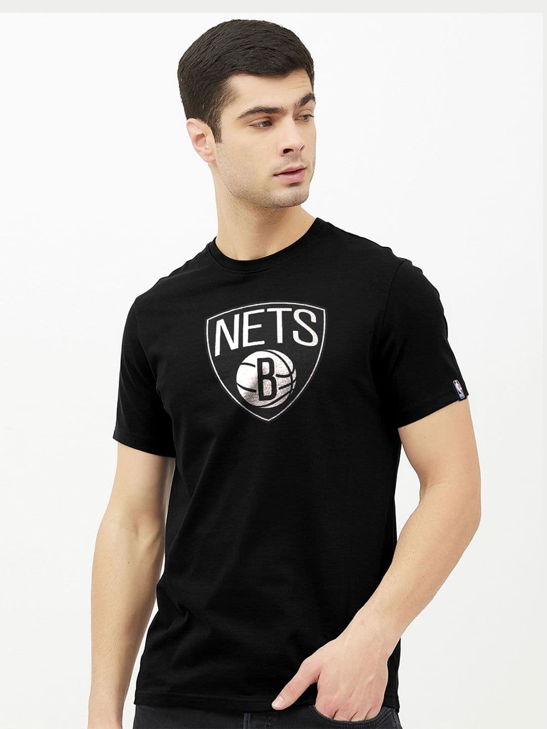 NBA Men Black & White Brooklyn Nets Classic Crest T-Shirt - view 1