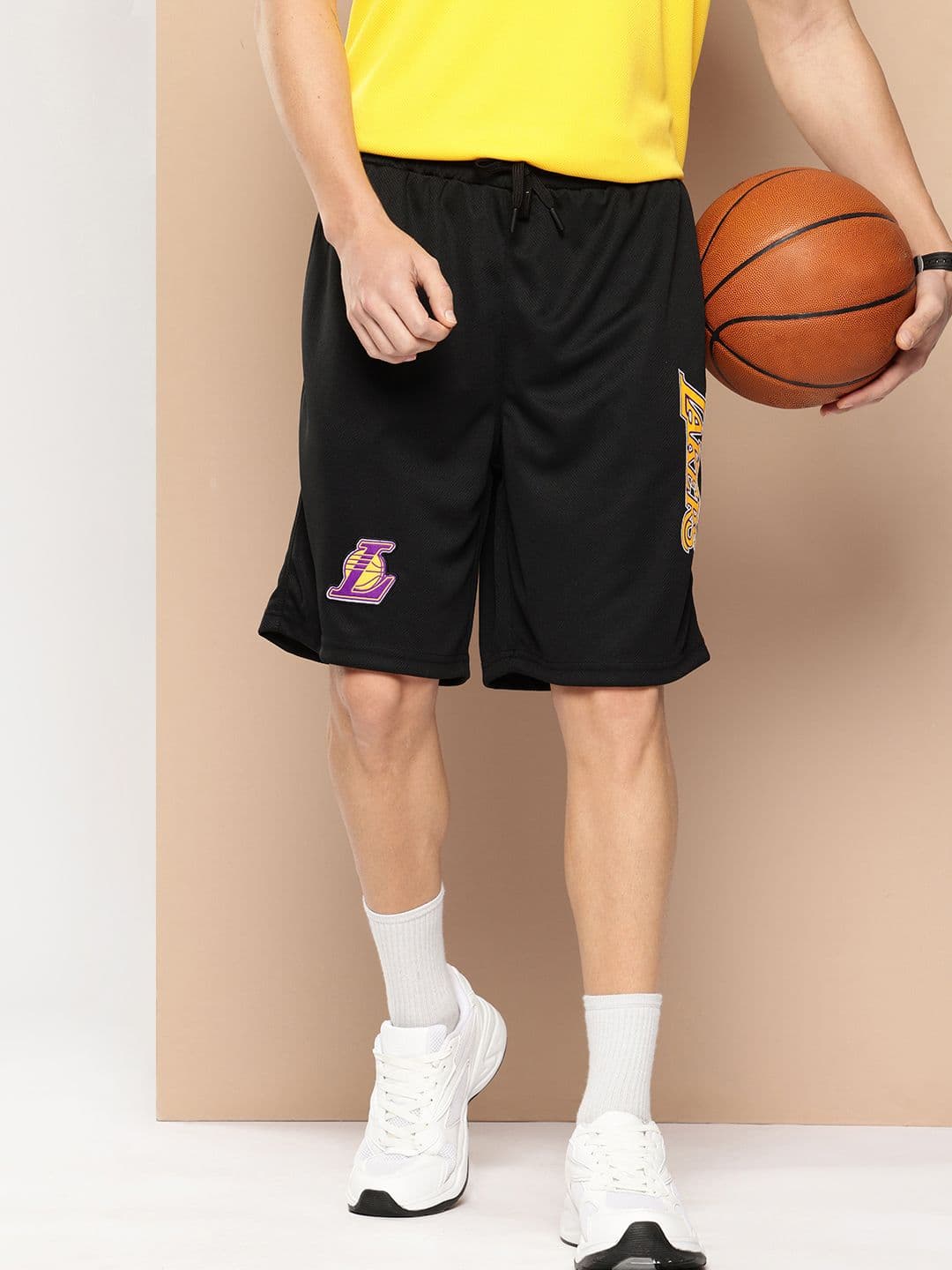 NBA Men Black Los Angeles Lakers Basketball Shorts - view 1