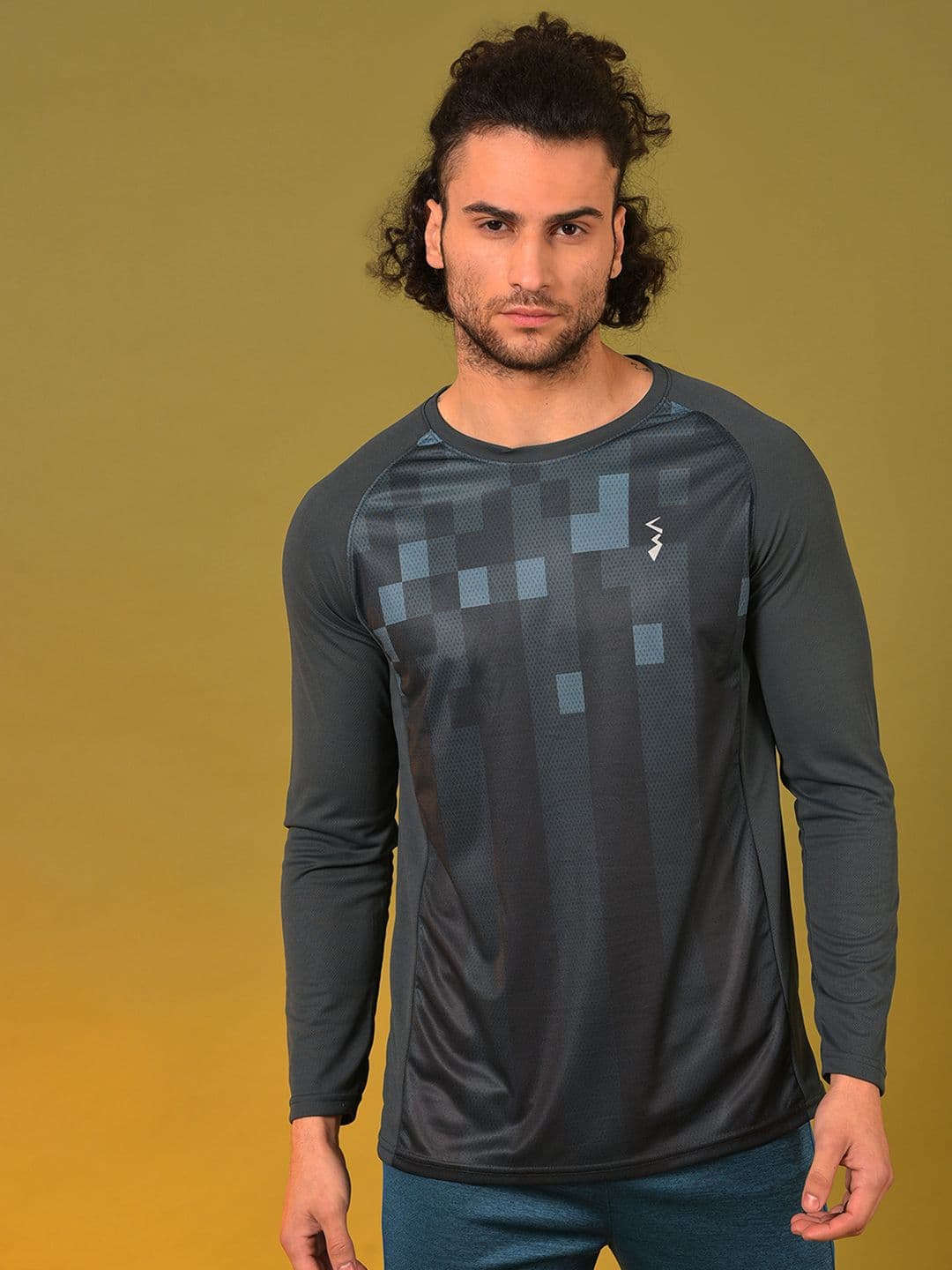 CAHOOT Men Grey Graphic Raglan Sleeves Sports T-shirt - view 1