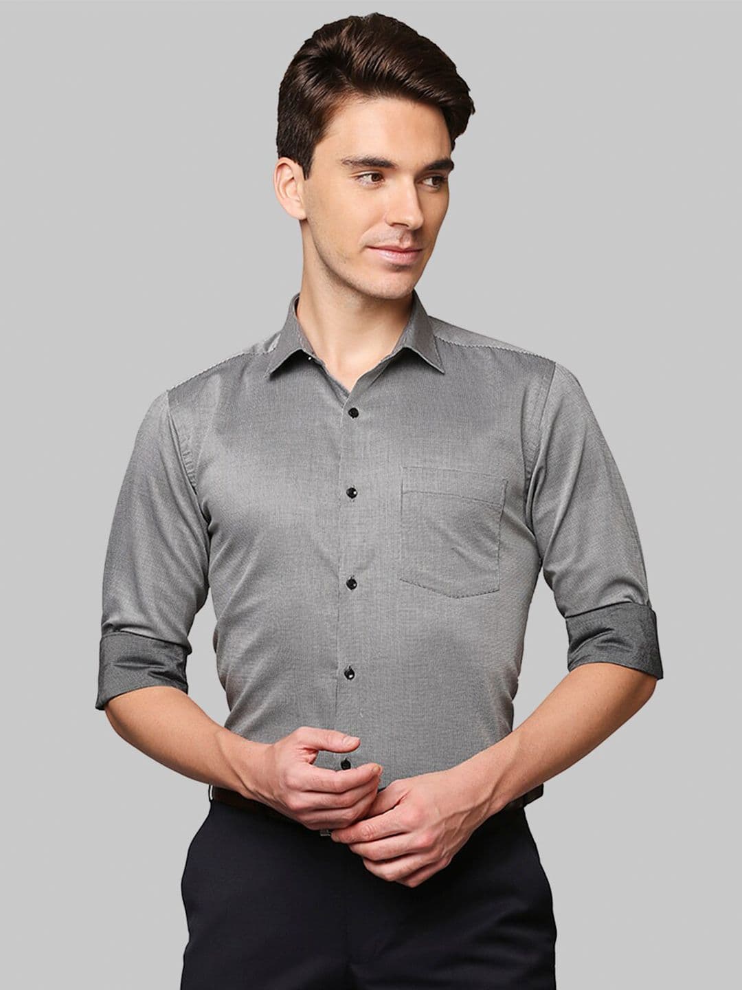Park Avenue Men Grey Solid Slim Fit Cotton Formal Shirt - view 1