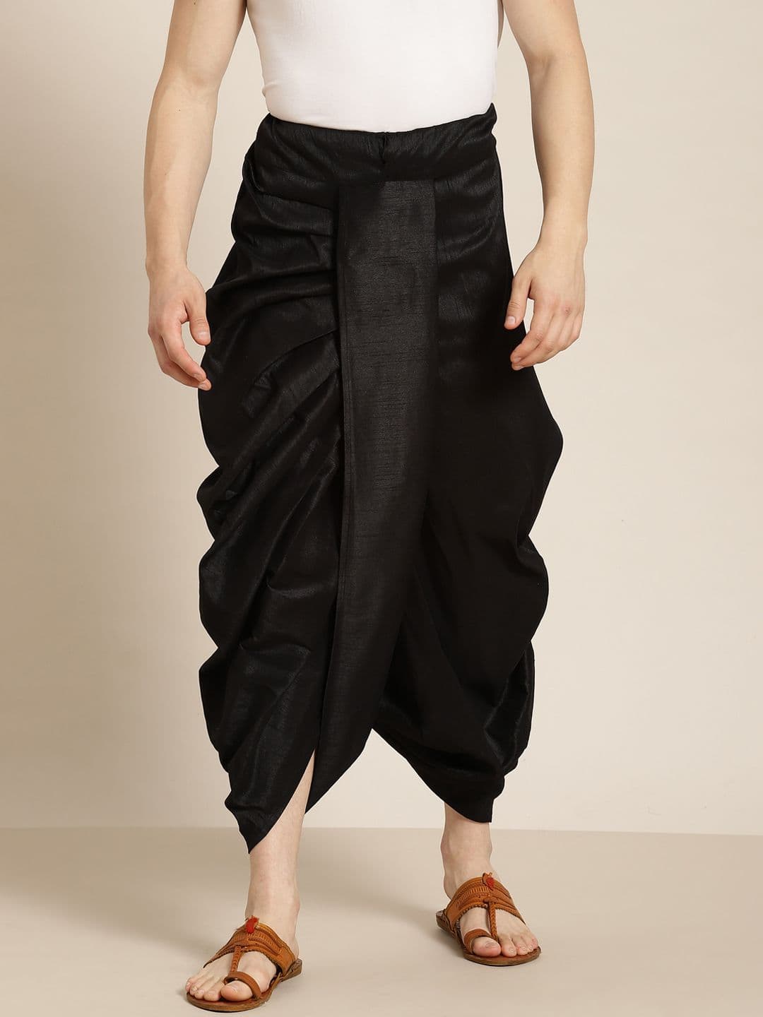 Anug by SOJANYA Men Black Solid Stitched Dhoti - view 1