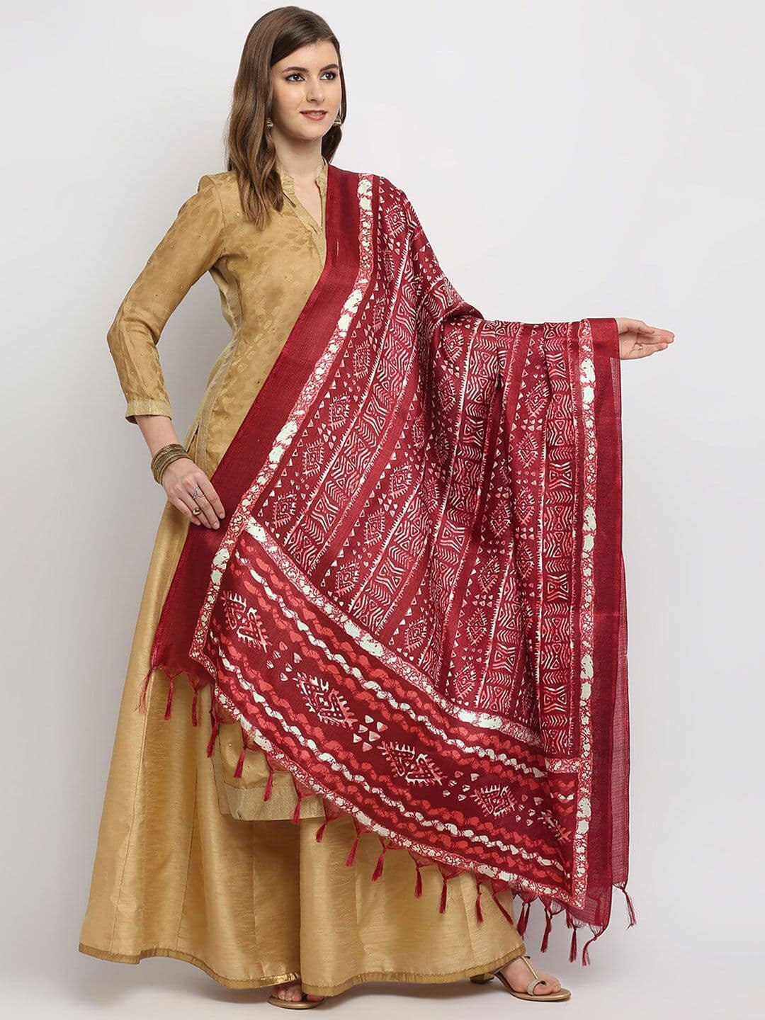 Dupatta Bazaar Maroon & White Batik Printed Dupatta - view 1