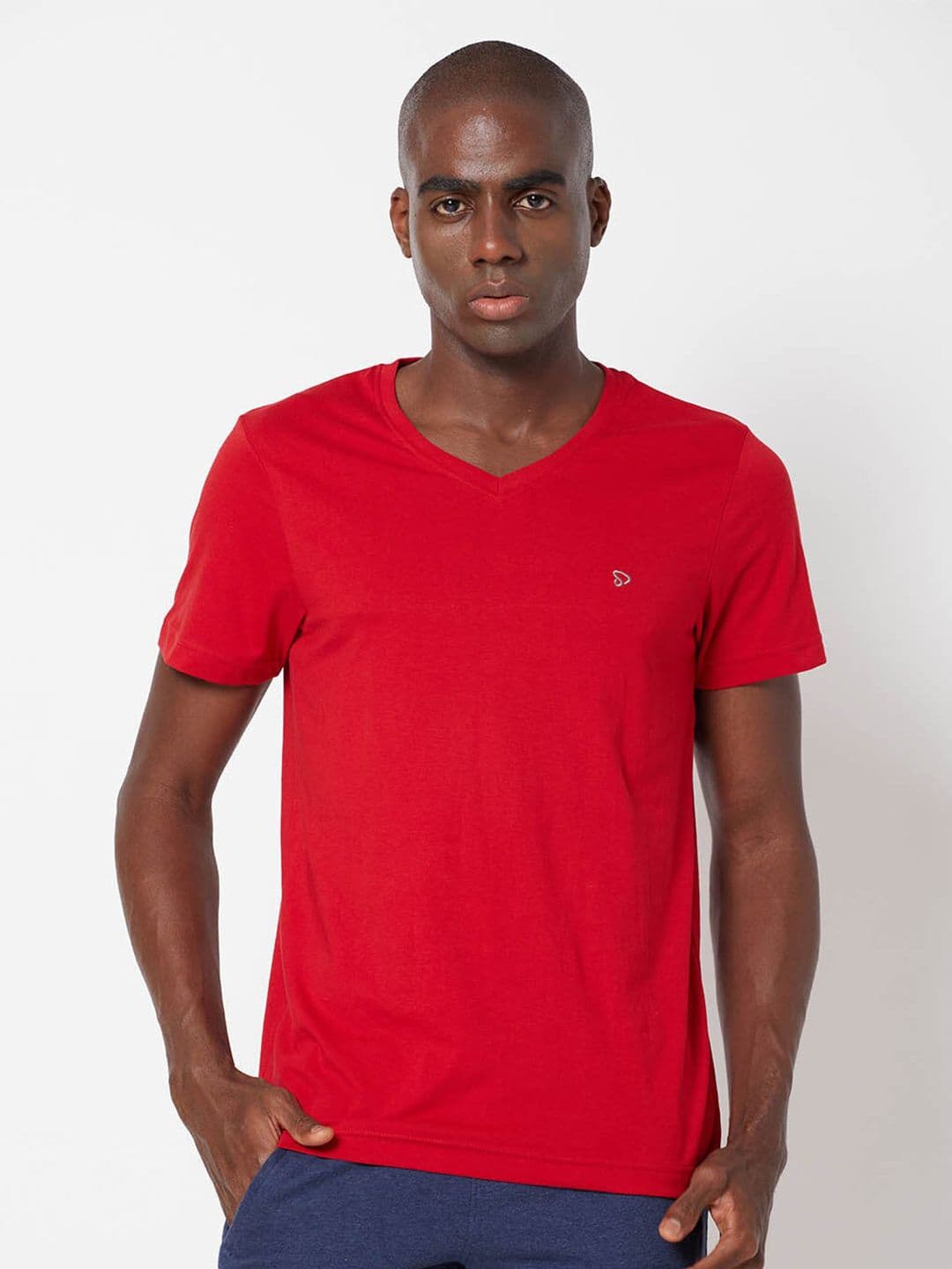 SPORTO Men Red V-Neck T-shirt - view 1