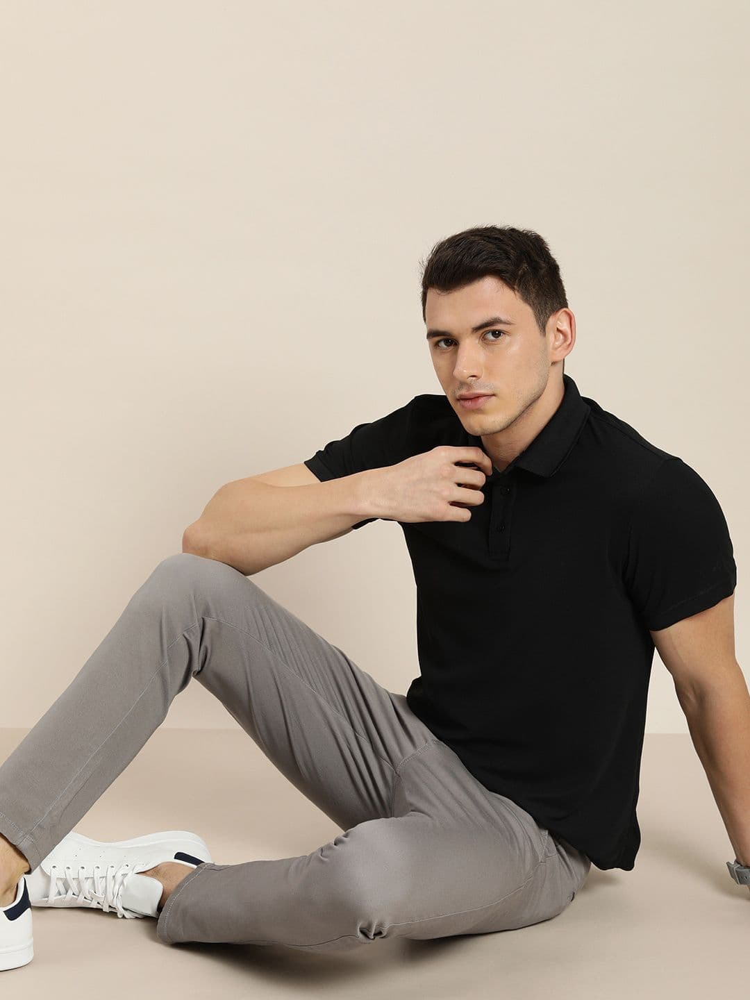 ether Men Black Solid Moisture-Wicking Antimicrobial Polo - view 1