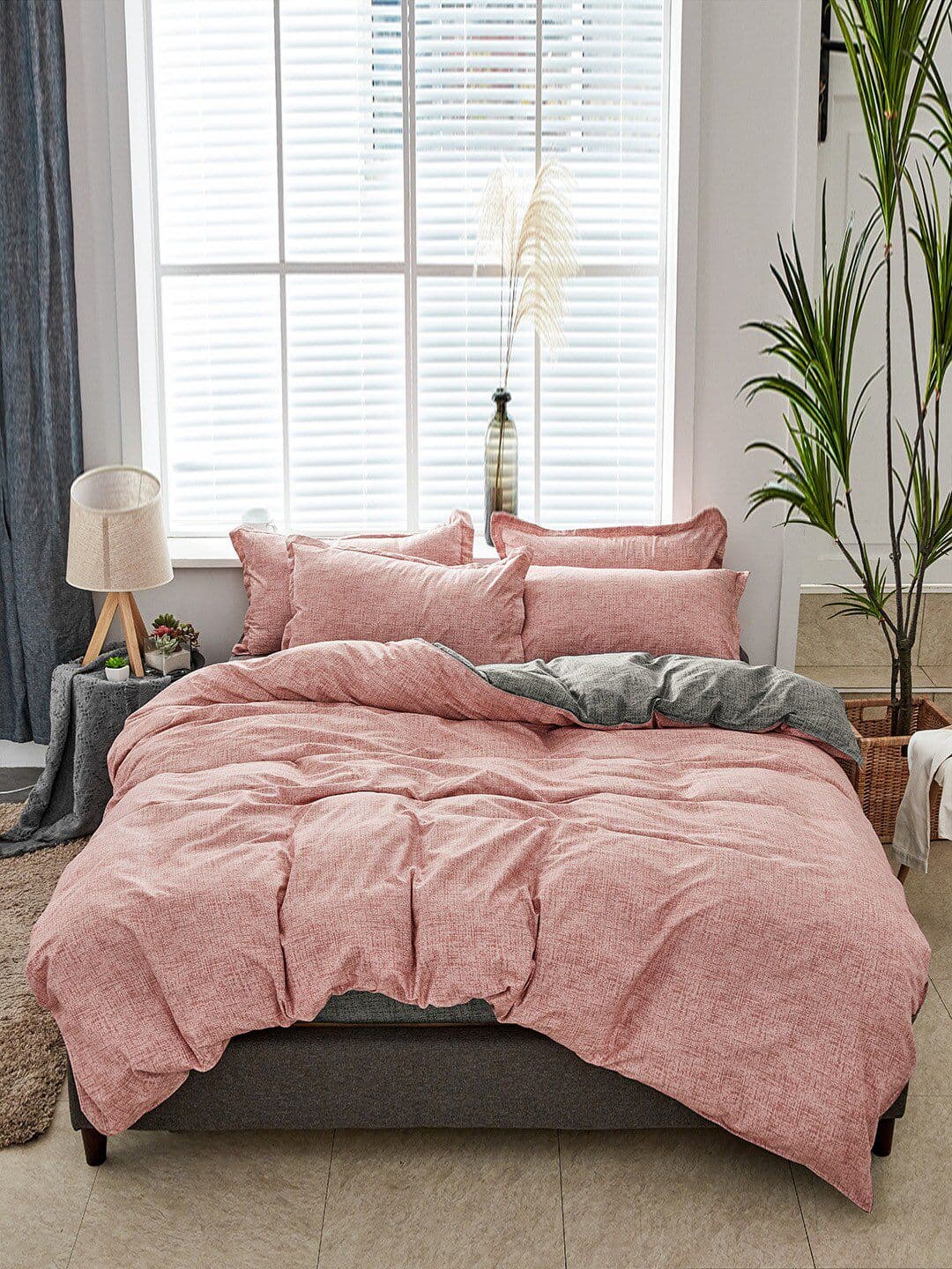 JC HOME Pink & Grey Printed Double King Bedding Set - view 1