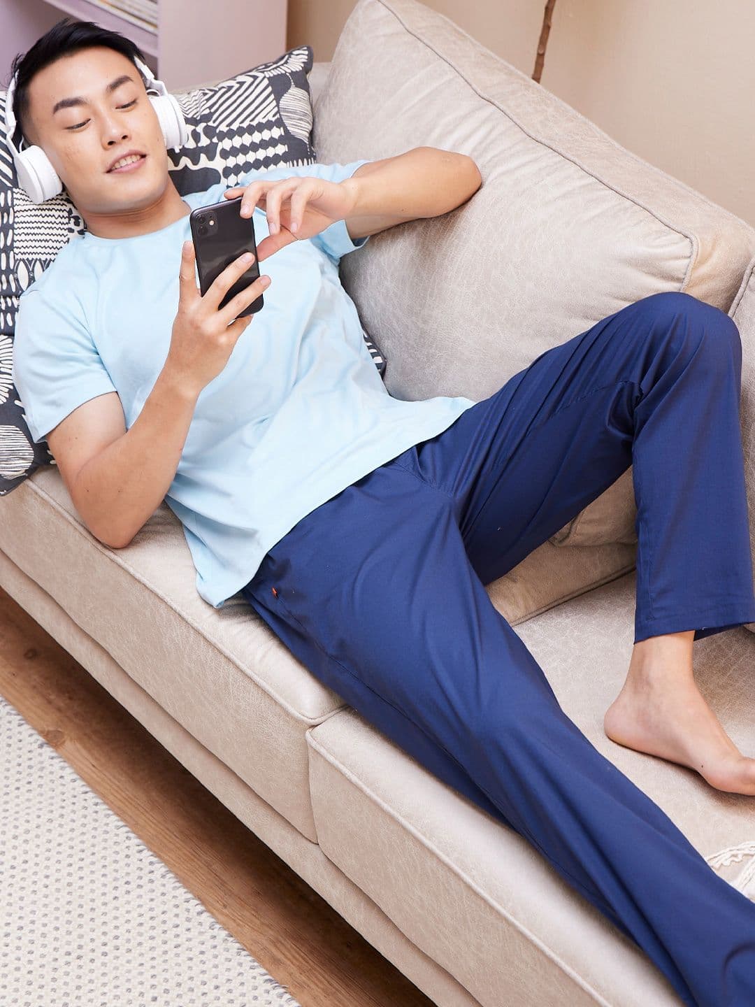 DAMENSCH Men Solid Navy Blue Stretch Cotton Tapered Woven Lounge Pants - view 1