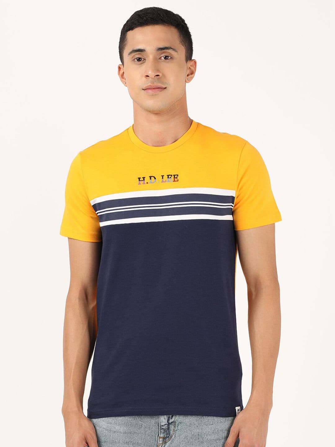 Lee Men Yellow & Navy Blue Colourblocked Slim Fit T-shirt - view 1