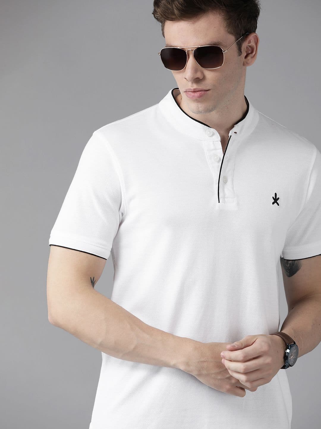 Roadster Men White Mandarin Collar T-shirt - view 1