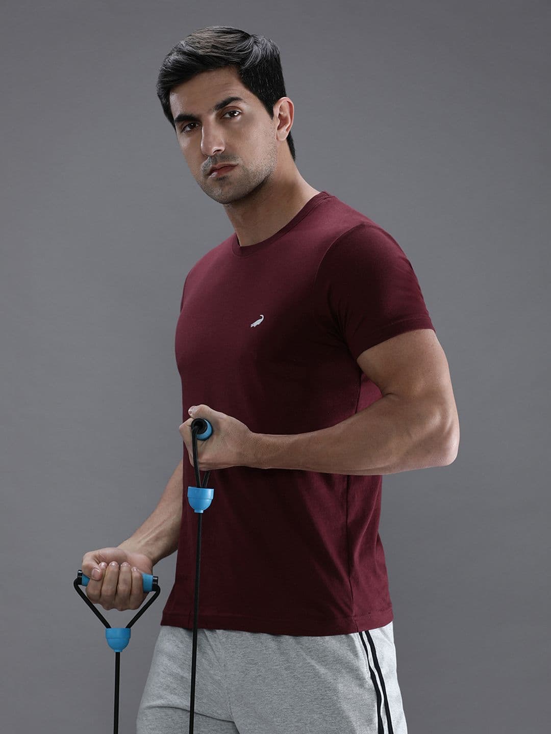 Crocodile Men Maroon Solid Cotton T-shirt - view 1