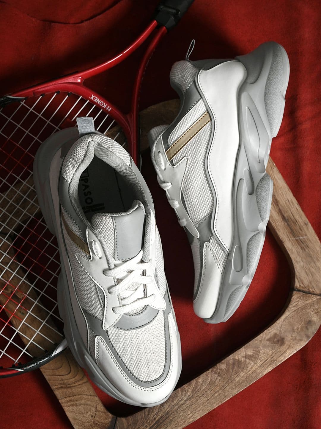 El Paso Men White Colourblocked Sneakers - view 1