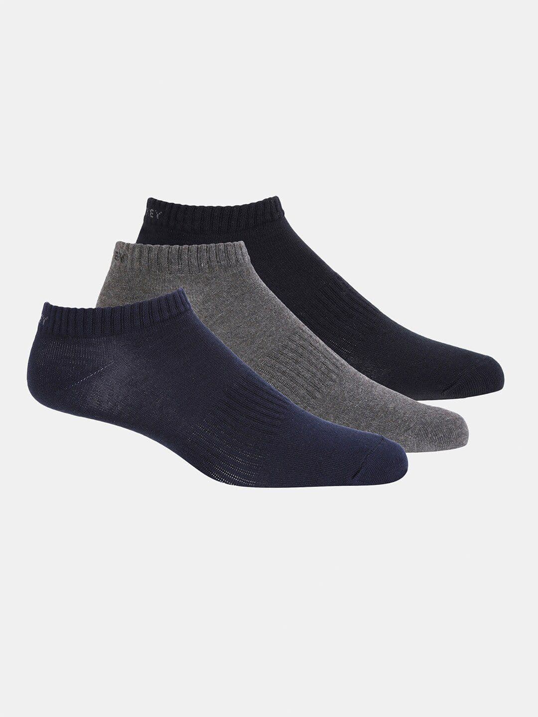 Jockey Pack of 3 Compact Cotton Stretch Low Show Socks With StayFresh Treatment-7097 - view 1