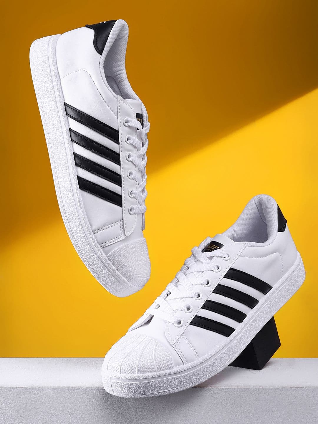 Sparx Men Striped Comfort Insole Basics Sneakers - view 1