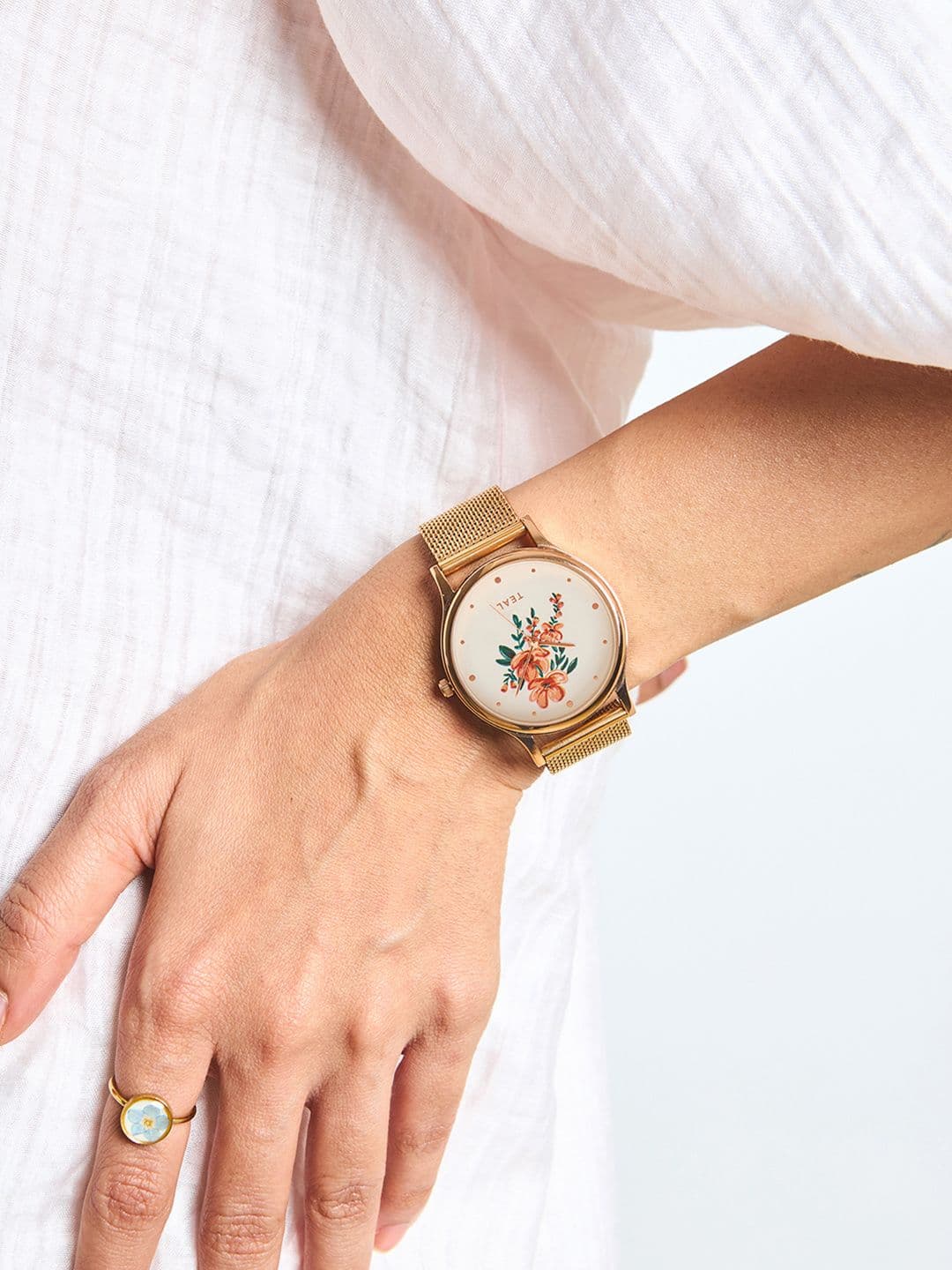 TEAL BY CHUMBAK Women White Brass Embellished Dial & Rose Gold-Plated Analogue Watch - view 1