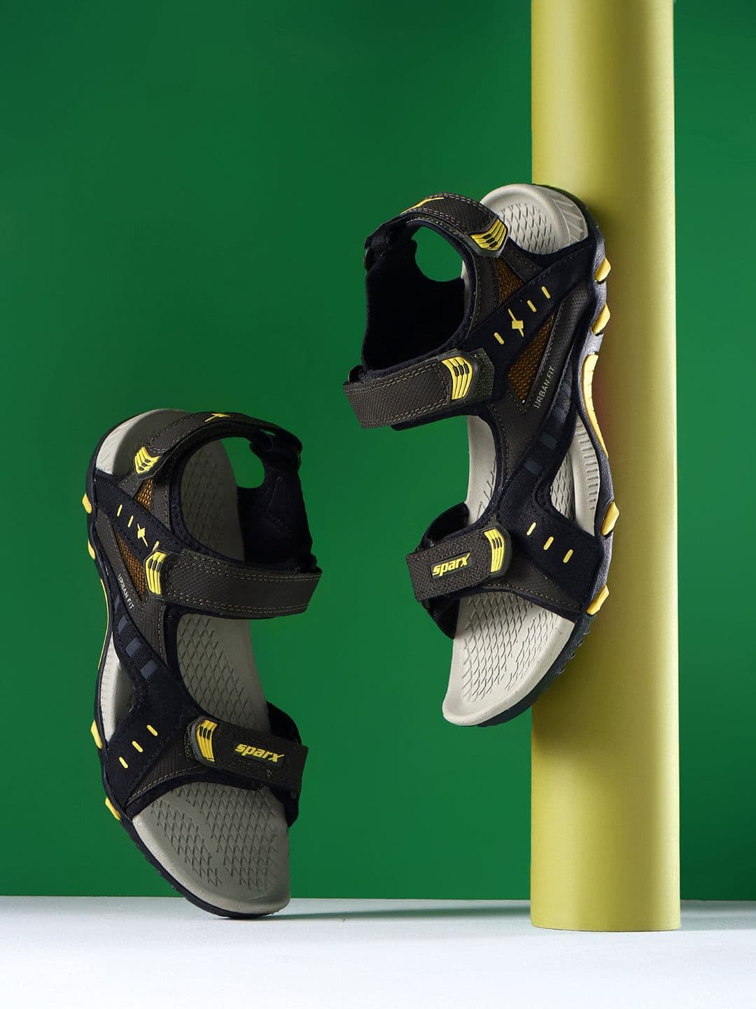 Sparx Men Textured Sports Sandals - view 1