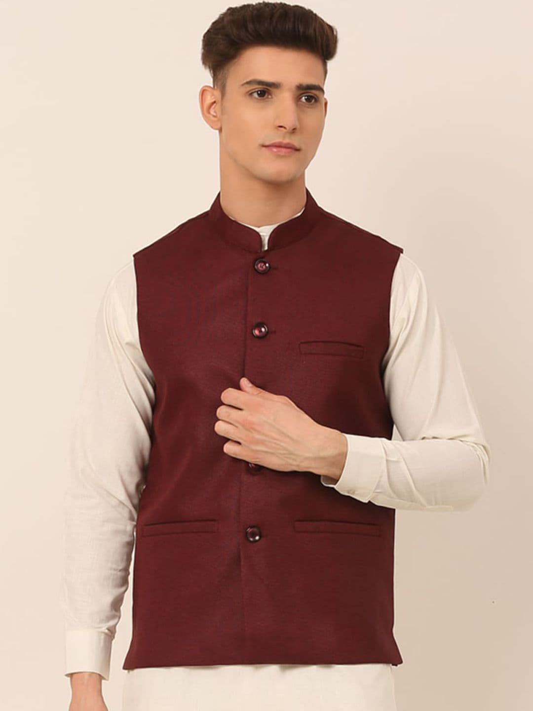 Jompers Men Maroon Solid Nehru Jacket - view 1