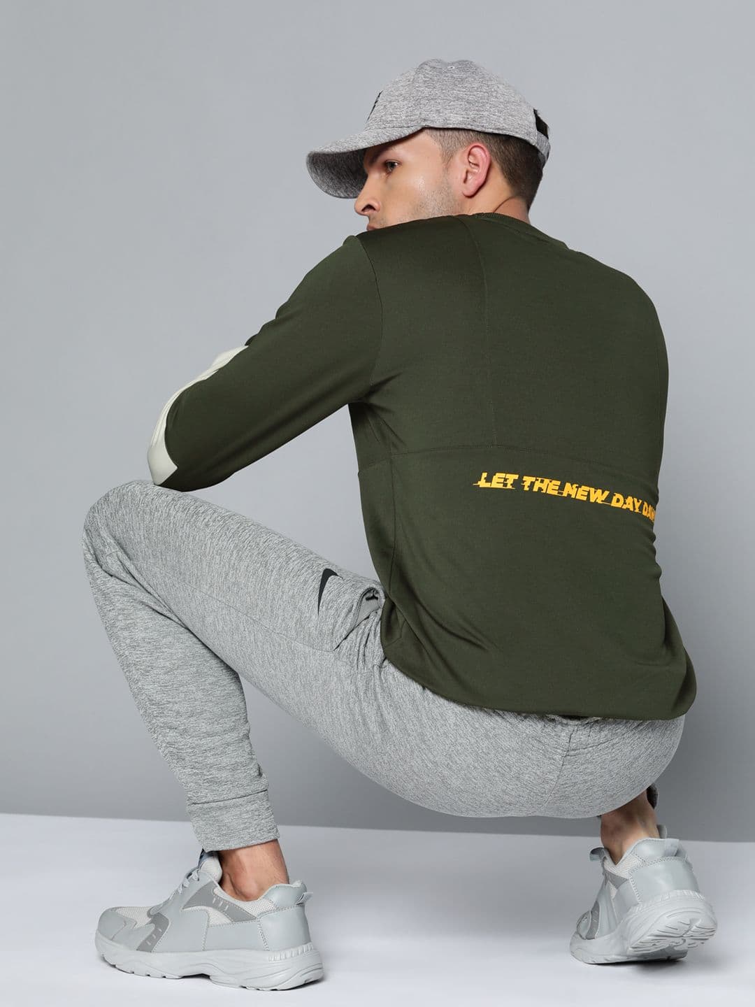 Alcis Men Green Printed Sweatshirt - view 1