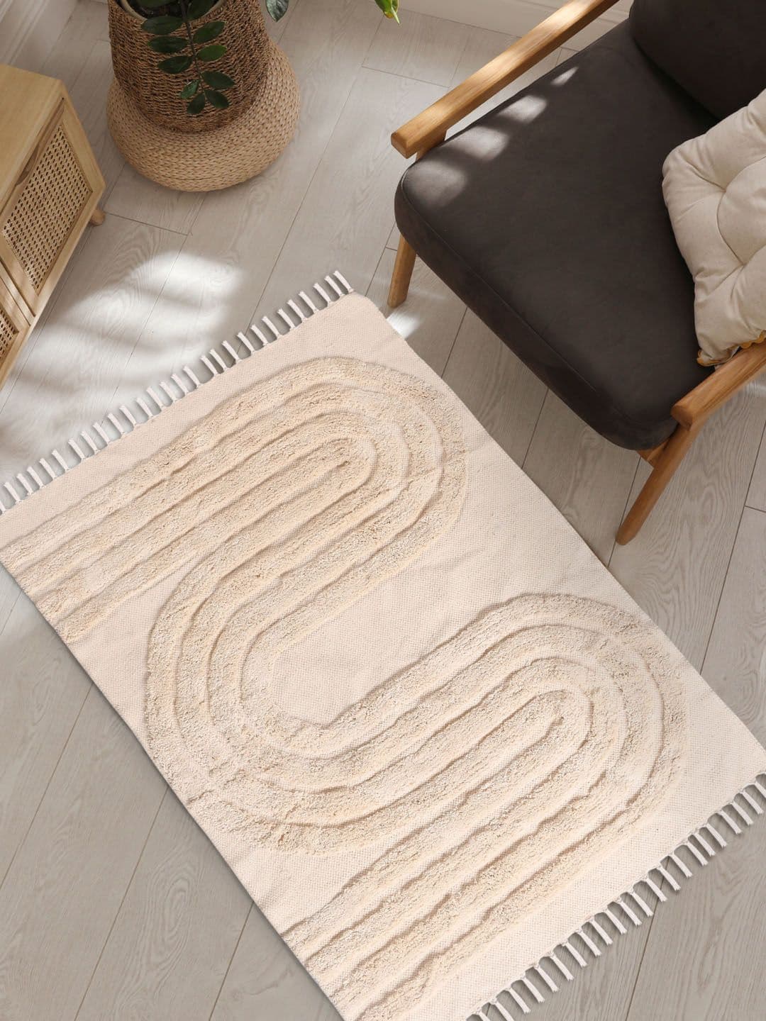 URBAN SPACE Off White Printed Pure Cotton Hand Tufted & Anti Skid Carpets - view 1