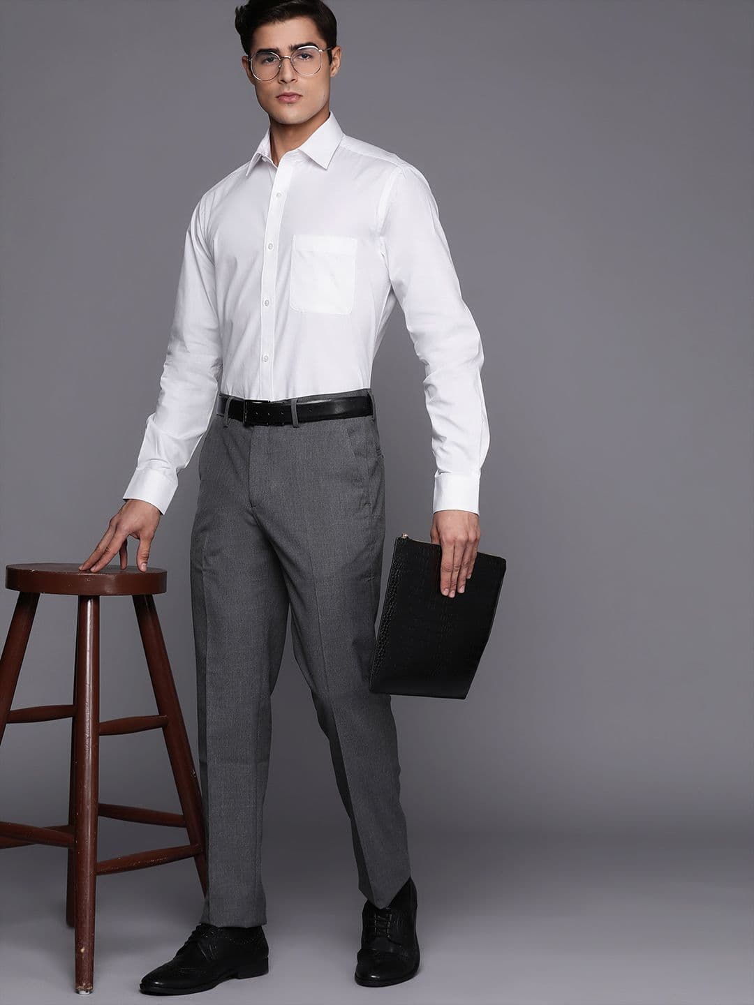Raymond Men White Solid Cotton Slim Fit Formal Shirt - view 1