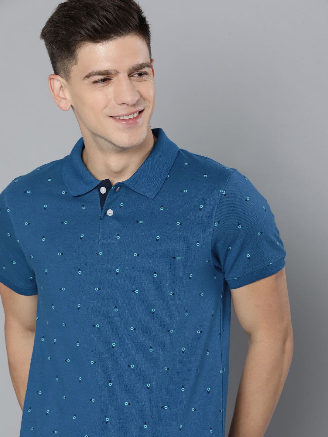 Mast & Harbour Men Blue Conversational Printed Cotton T-shirt - view 1