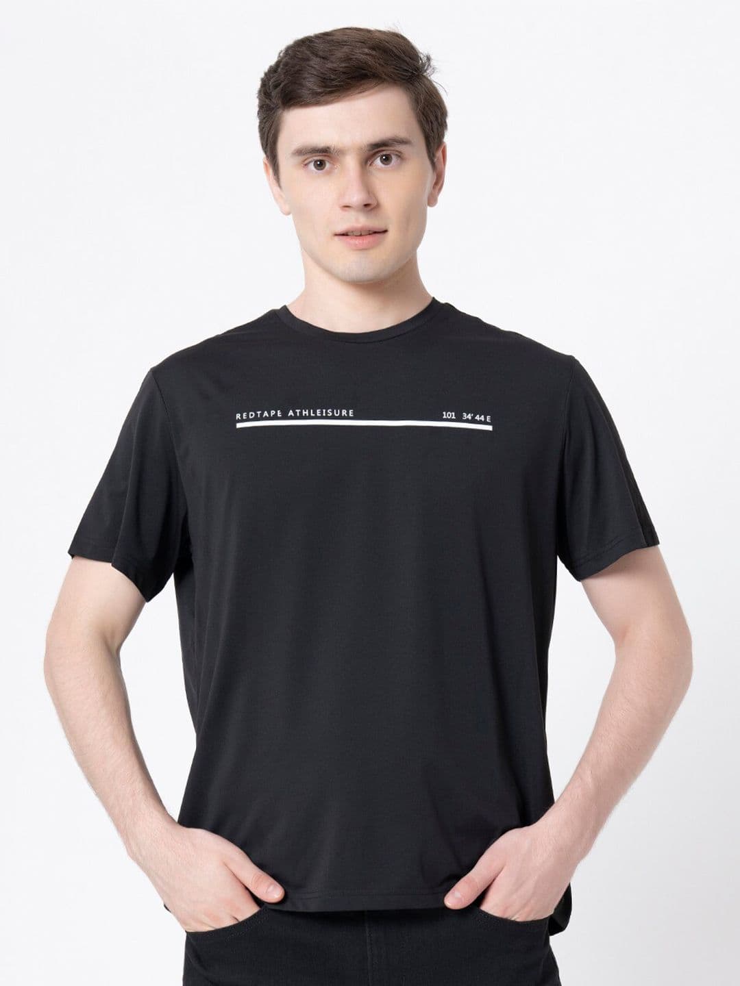 Red Tape Men Black Activewear T-shirt - view 1