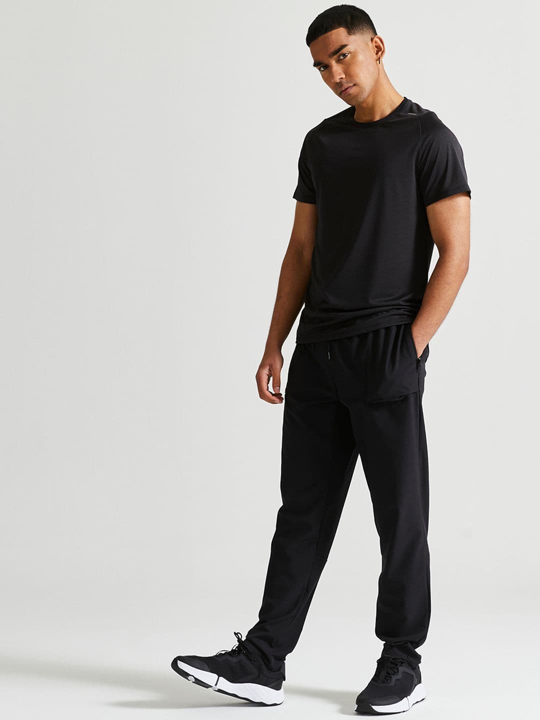 Decathlon Domyos - Men Black Quick Dry Gym Track Pants - view 1