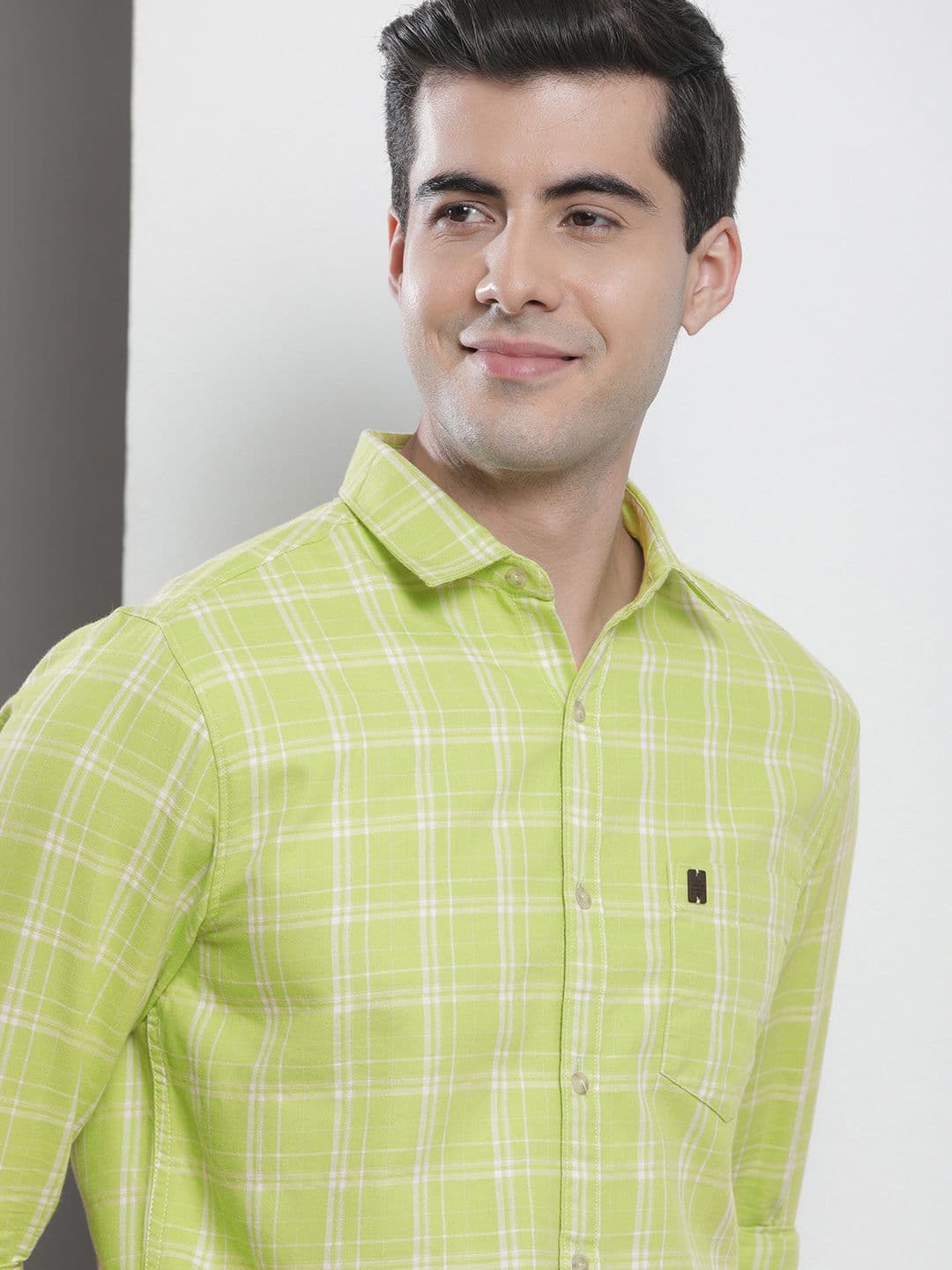 The Indian Garage Co Men Green & White Checked Pure Cotton Casual Shirt - view 1