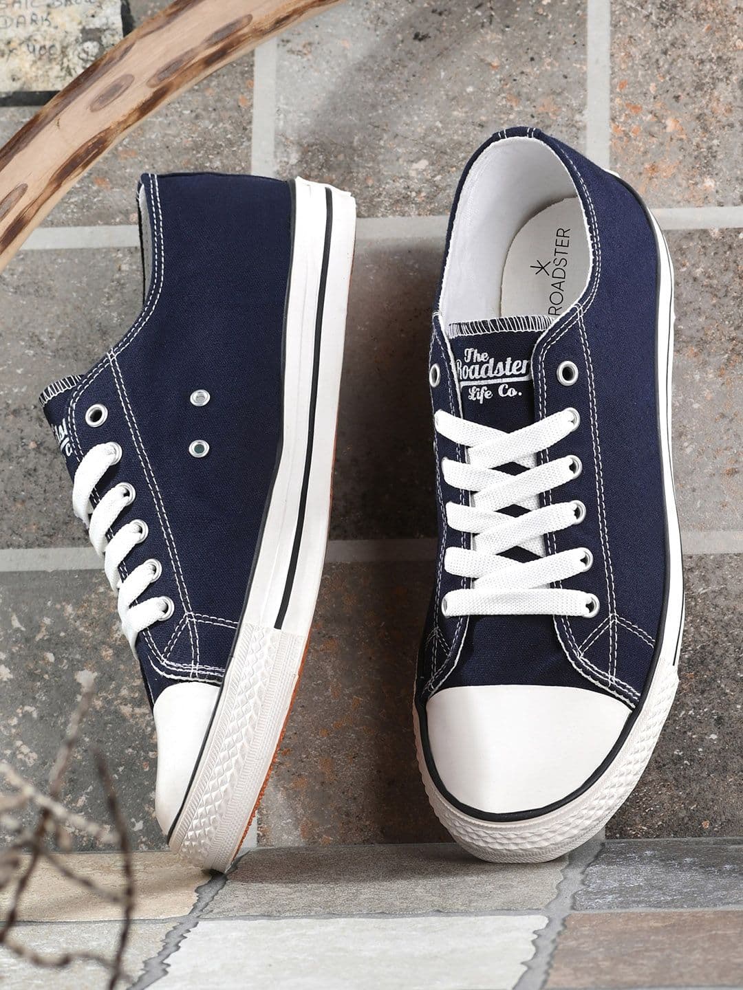 Roadster Men Blue & White Colourblocked Textile Sneakers - view 1