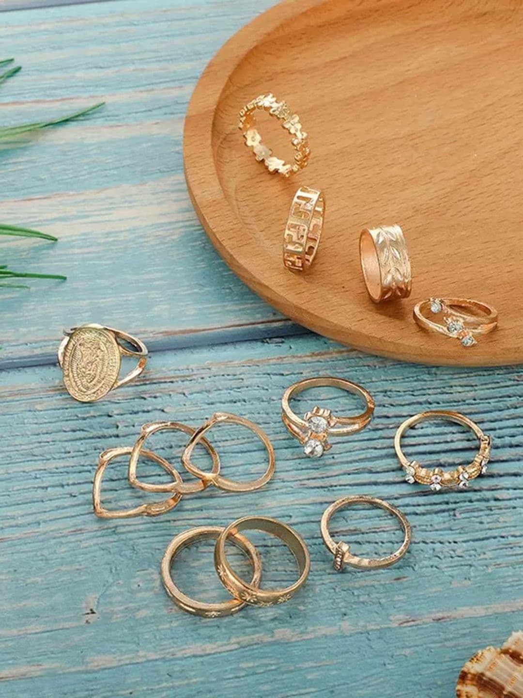 Pinapes Set Of 10 Gold-plated Finger Rings - view 1