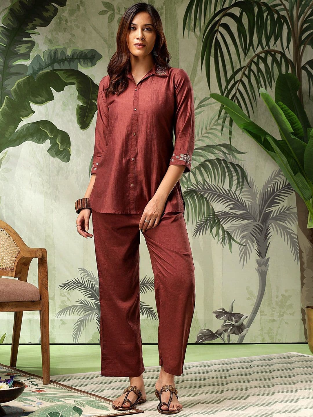 Bani Women Embroidered Shirt Collar Pure Silk Tunic With Trousers - view 1