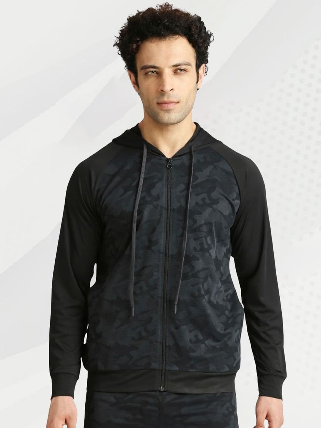 playR Men Camouflage Lightweight Jacket - view 1