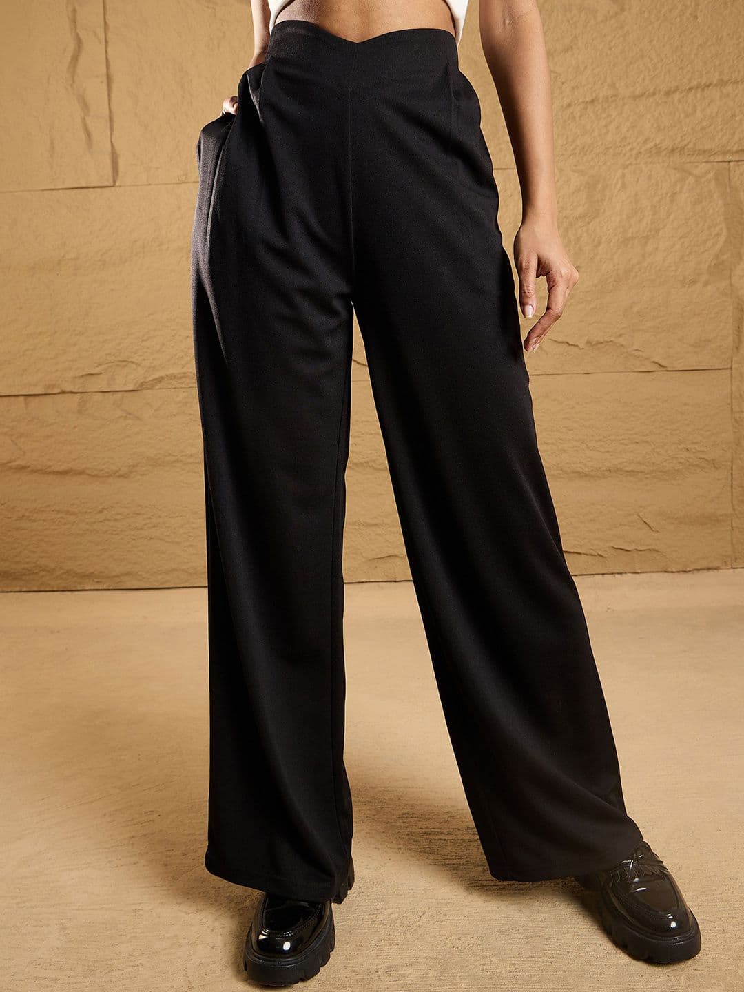 SASSAFRAS Women Comfort High-Rise Trousers - view 1