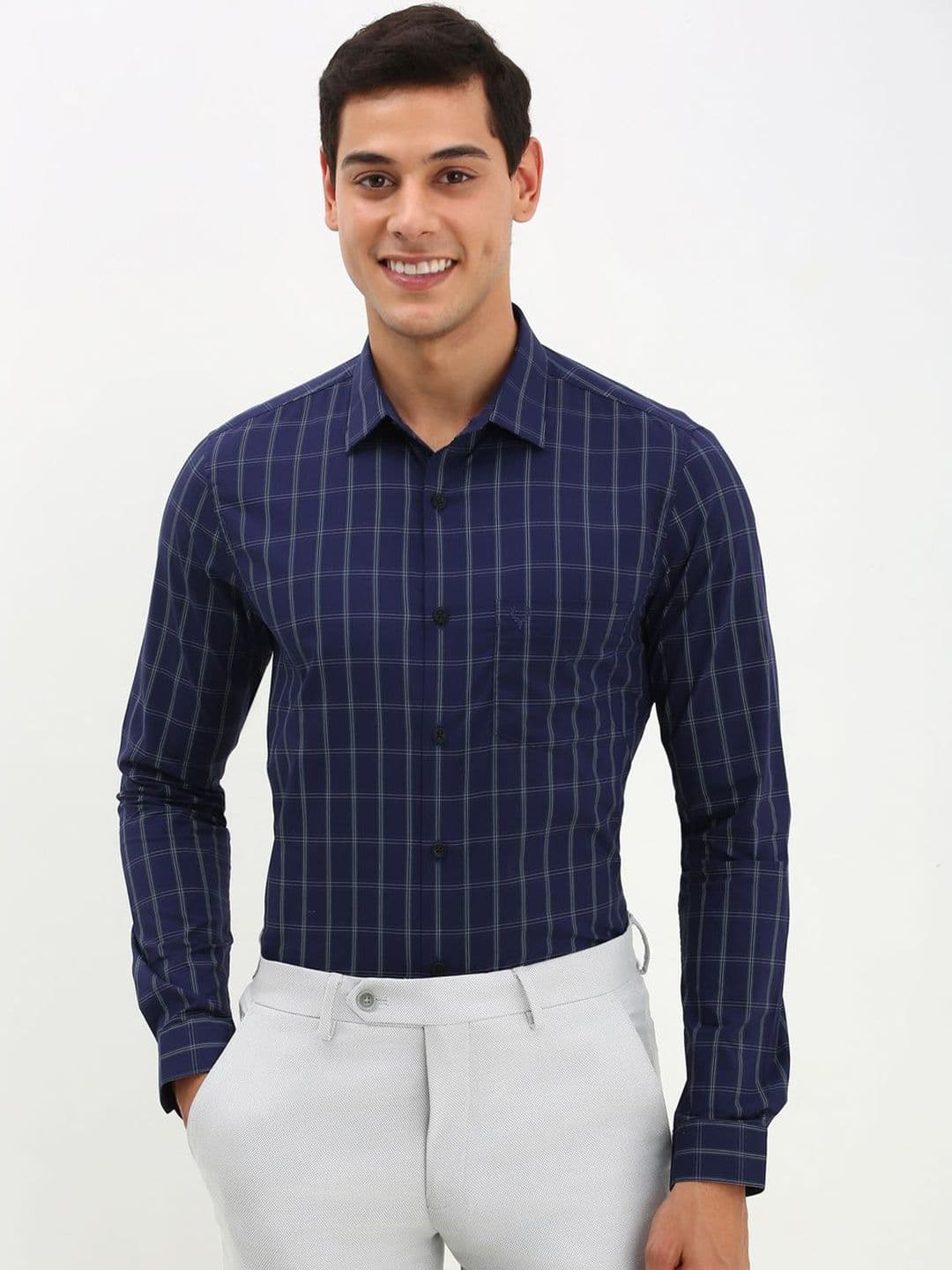 Allen Solly Men Spread Collar Checked Polycotton Slim Fit Formal Shirt - view 1